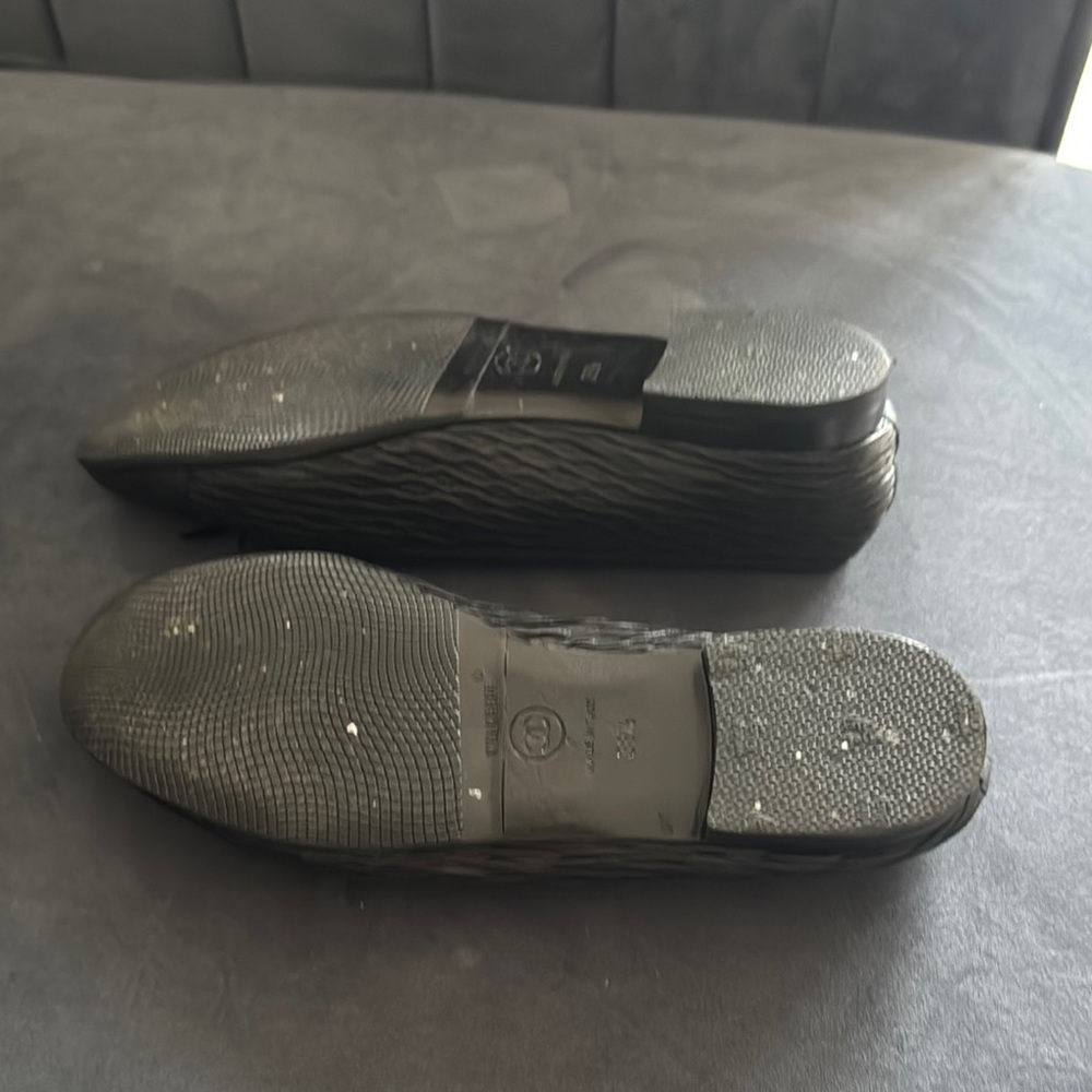 Chanel Black Women's Ballet Flats - Picture 7 of 9
